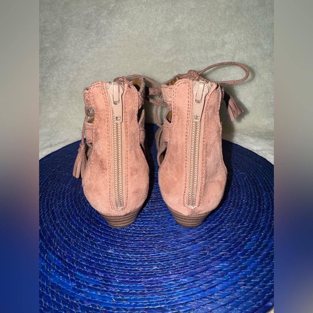 Sonoma Brown Gladiator Sandals with Lace-Up and Zippered back Size 7 - Picture 3 of 7